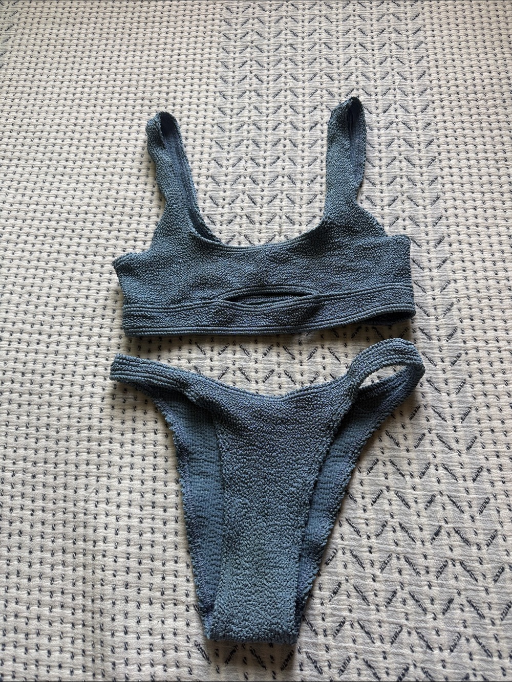 Bond-eye Textured Blue Two-Piece Bikini Set